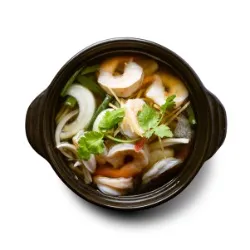 King Prawn Claypot - with grass noodle, spring onion, onion, ginger, and fried garlic - Narai Thai Balwyn Food Image